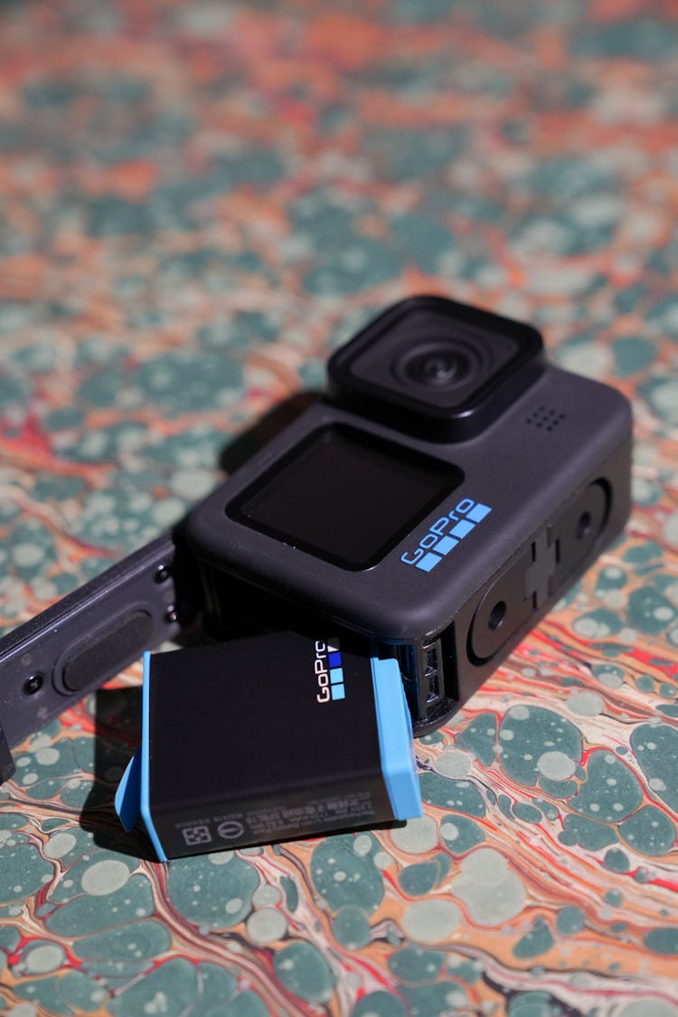 GoPro Hero 10 Black is a battery hog