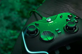 Razer's Wolverine V2 Chroma could be a serious Xbox Elite