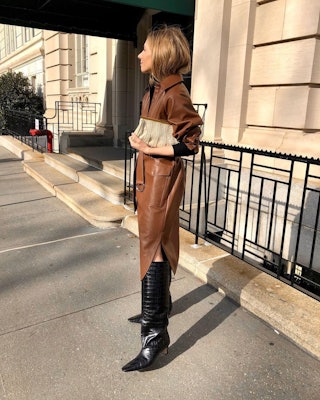 How to Style Tall Boots this Fall - AUTUMN SORELLE
