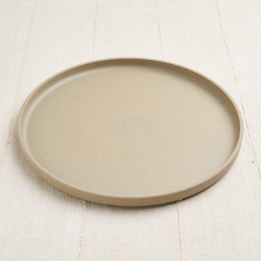 Plate in Unglazed Porcelain