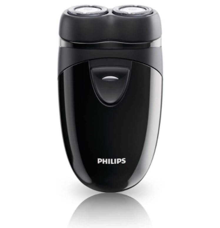 Philips Norelco PQ208/40 Travel Electric Razor