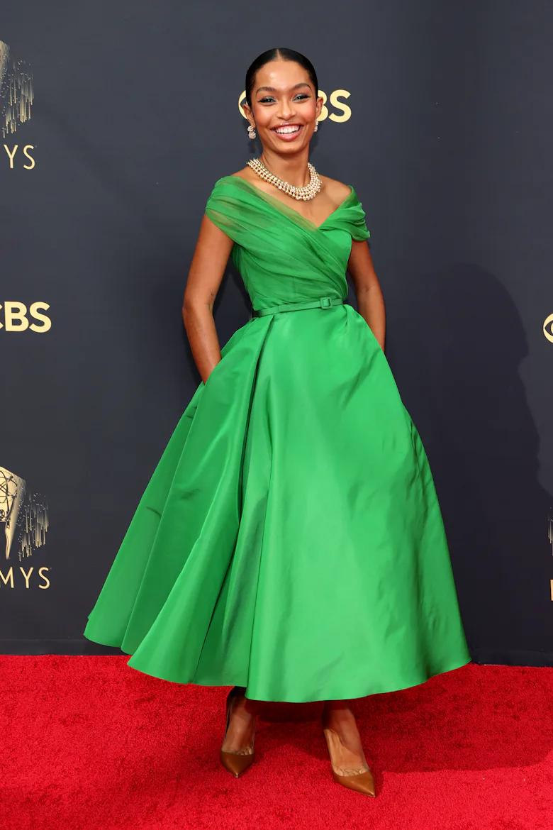 green dresses red carpet Shailene Woodley Green Evening Dress 2017 Emmy Awards Red Carpet Gown TCD7513