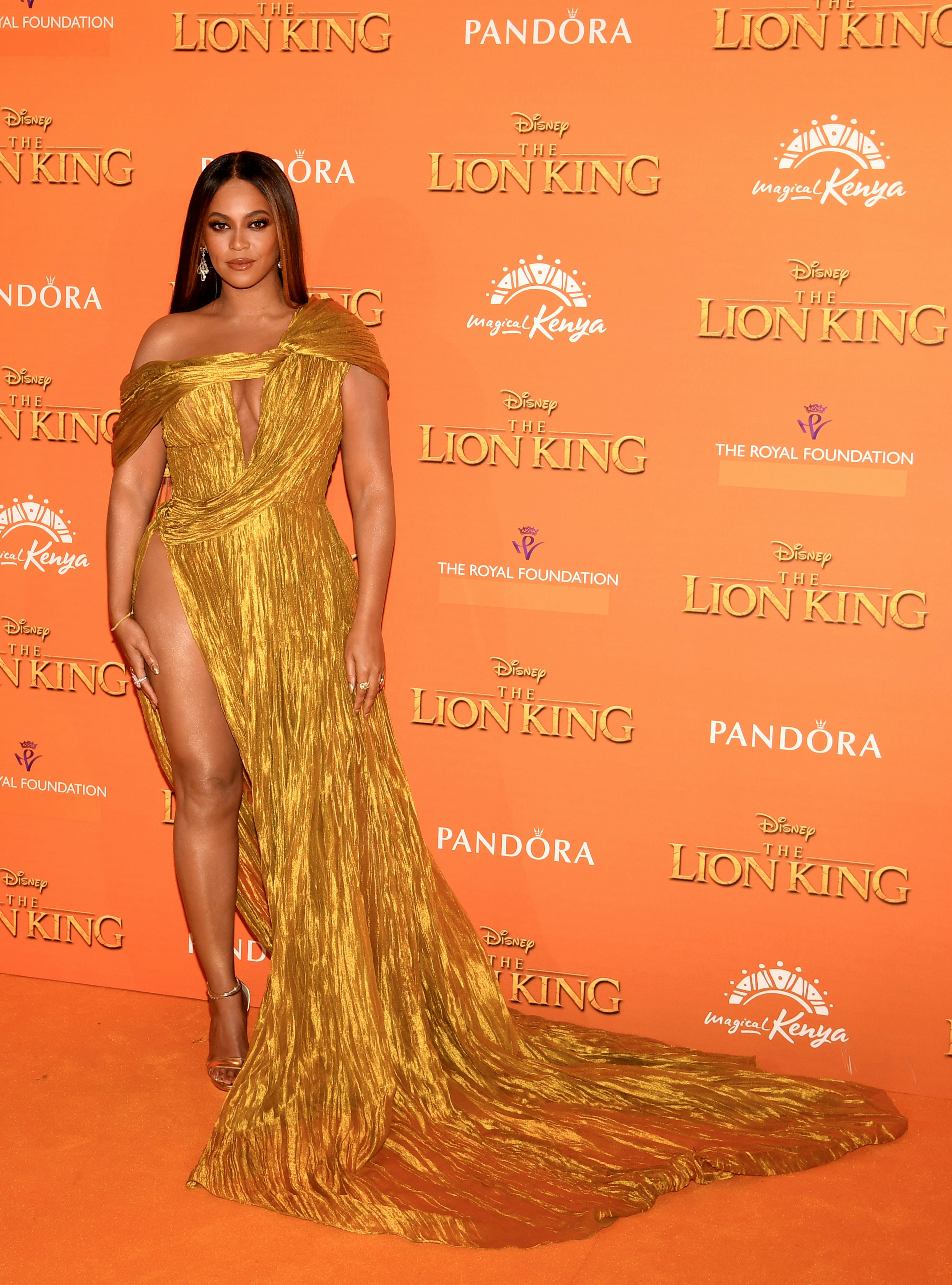 Beyonce s Best Red Carpet Moments From Destiny s Child Coordination to Couture Gowns