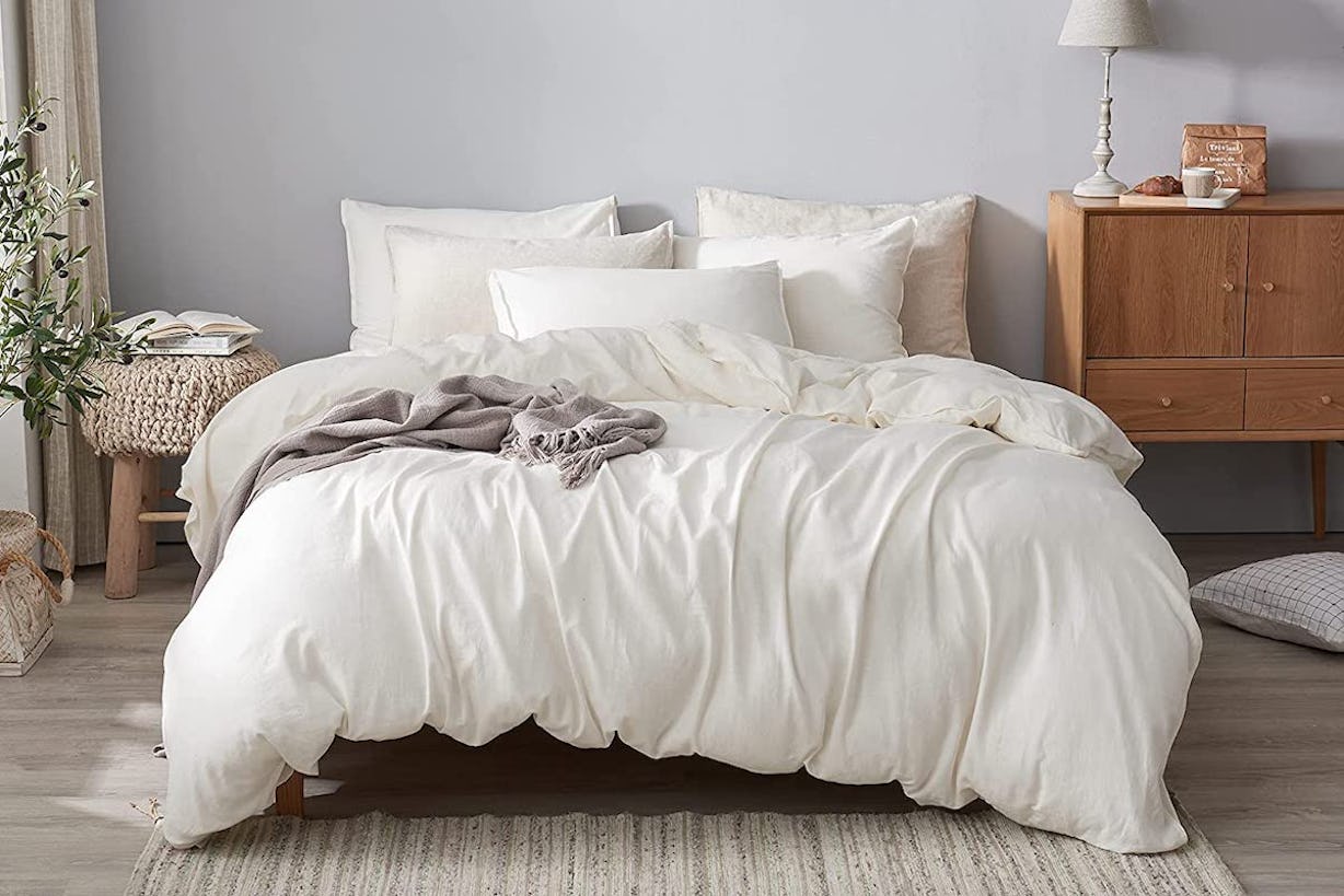 The 5 Best Cooling Duvet Covers In 2022