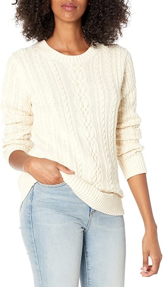 Amazon Essentials Fisherman Cable Long-Sleeve Crewneck Sweater