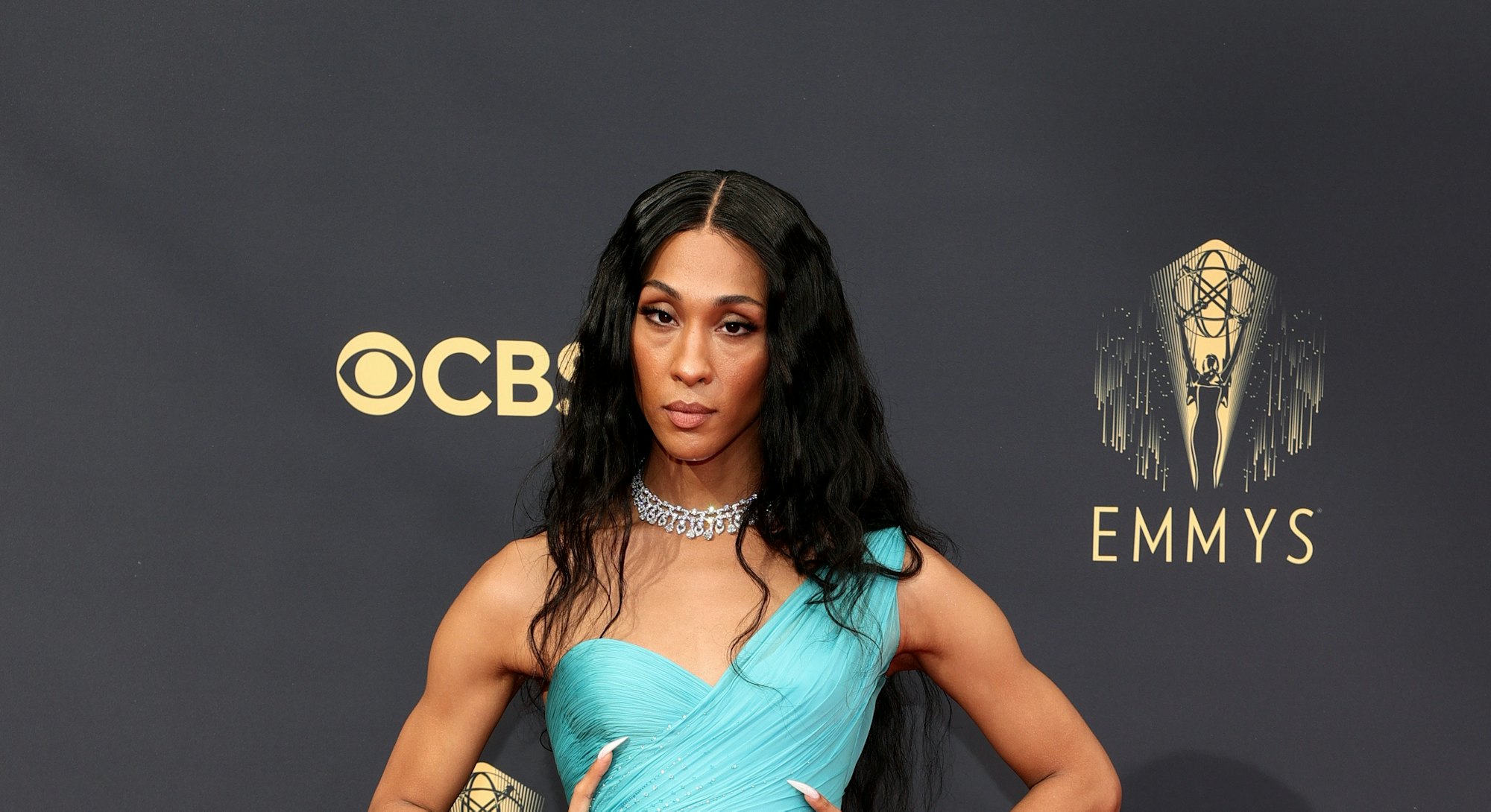 The 2021 Emmy Awards red carpet was full of looks with slits. Ahead, find the best leg-baring moment...
