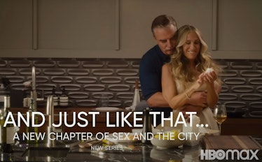 Big embracing Carrie in a preview of 'And Just Like That...'