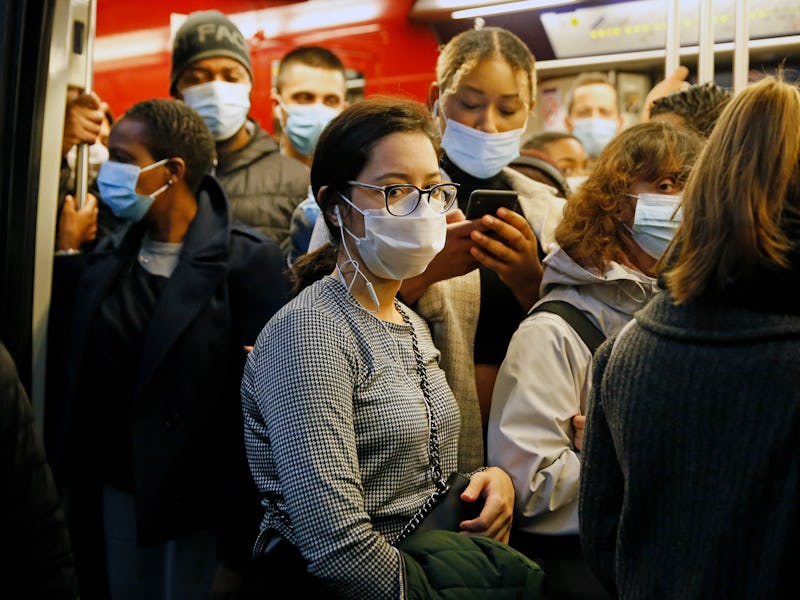 Passengers on train wear Covid-19 masks