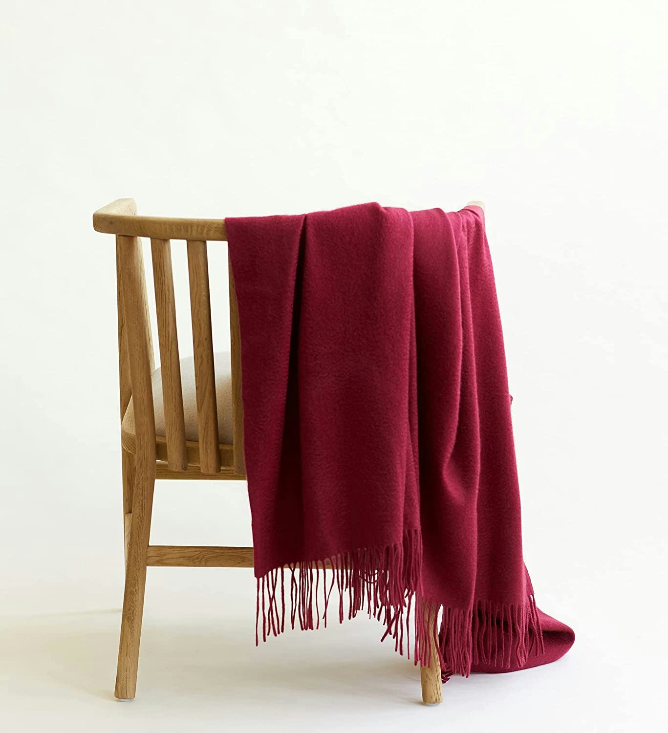 The 9 Best Cashmere Blankets In 2022