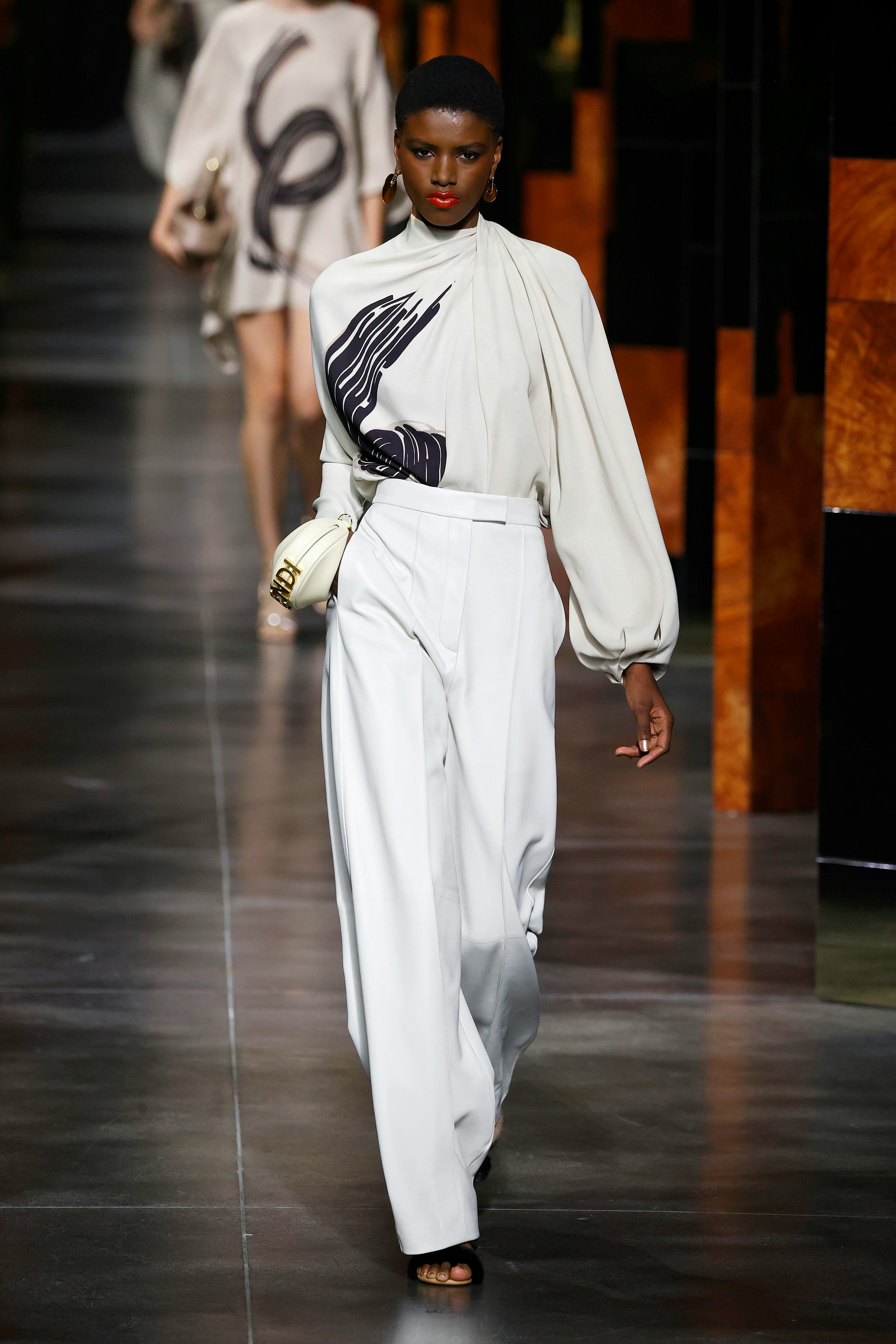 Fendi s Spring Summer 22 Runway Collection Includes Your New Going Out Bag