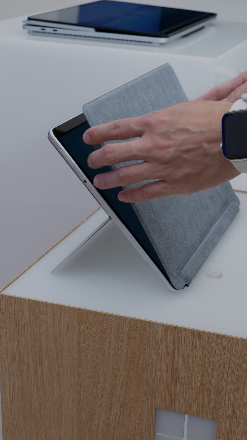 An image of the Microsoft Surface Pro 8 tablet