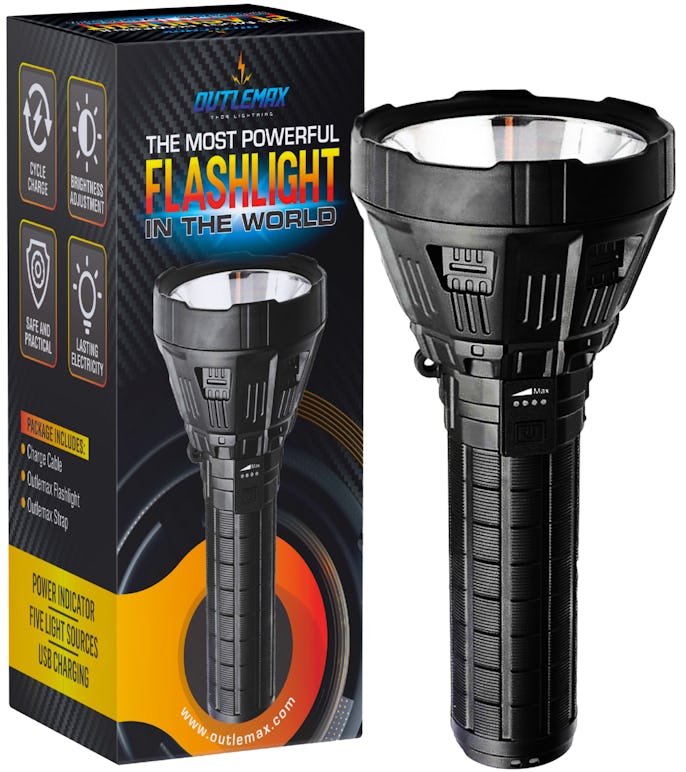 Outlemax flashlight advertised on Instagram