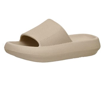 Cushionaire Feather Recovery Cloud Slide Sandal