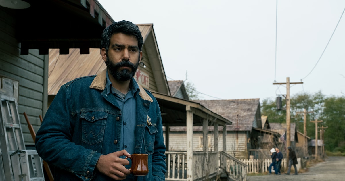 ‘Midnight Mass’ Rahul Kohli reveals a surprising new detail about his character [Exclusive]
