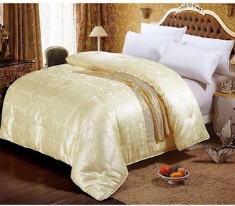Hxiang Pure Mulberry Silk Comforter