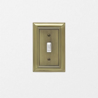 Amazon Basics Antique Brass Lightswitch Cover (3-Pack)