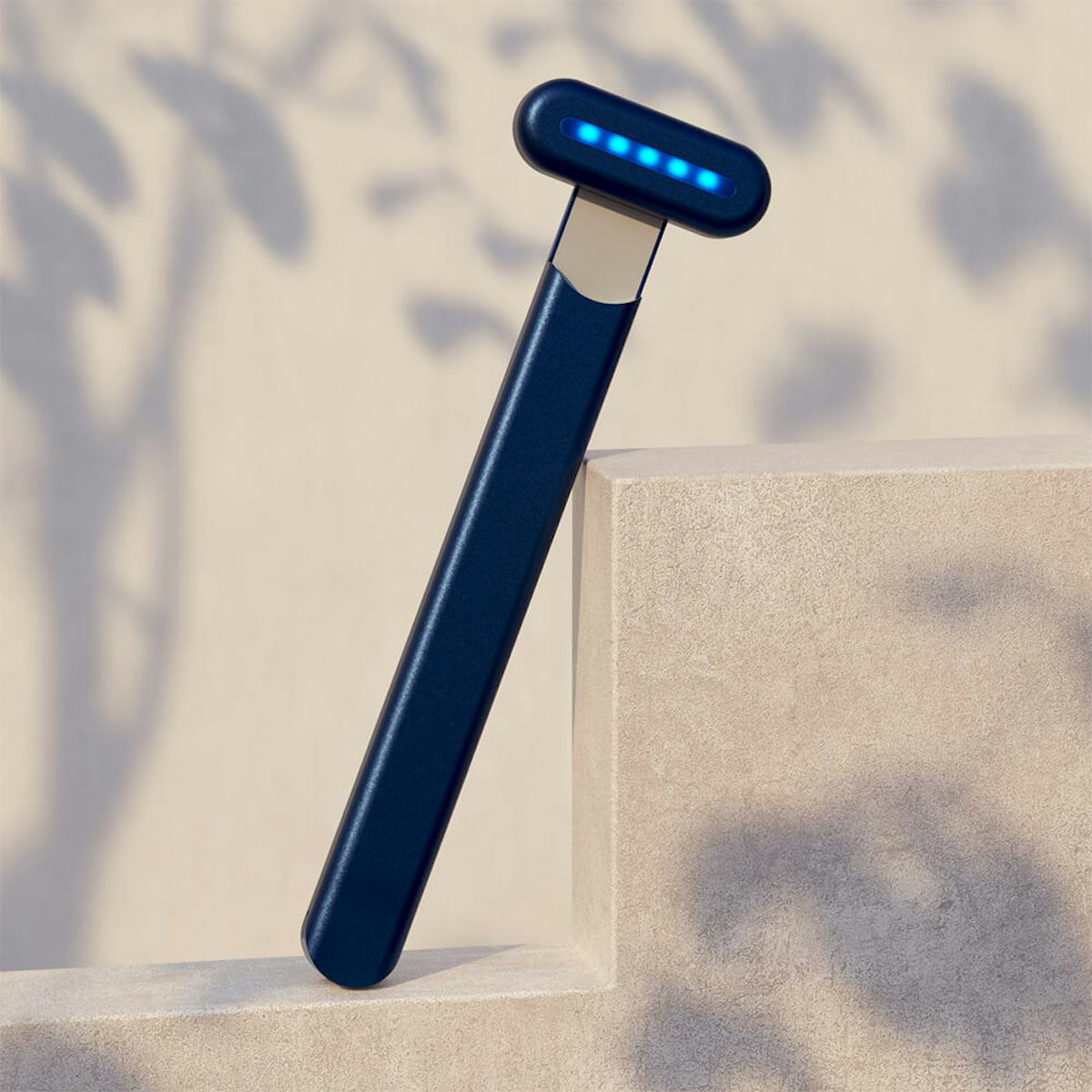 SolaWave Blue Light Wand