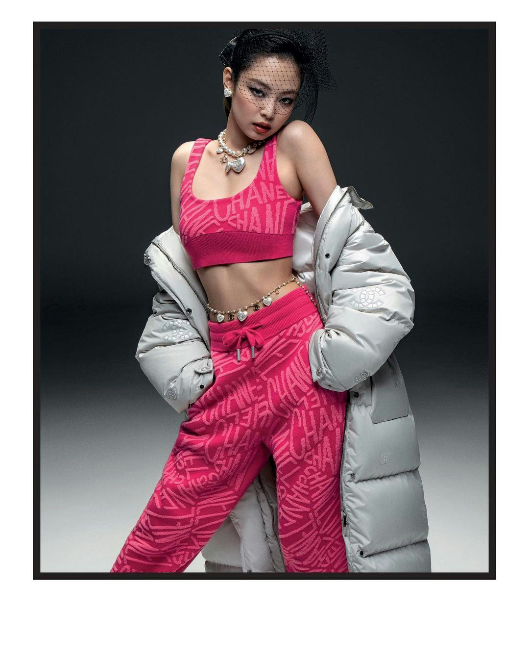 **JENNIE着用♢**【CHANEL】イヤーマフ 耳当て Coco Neige JENNIE着用♢**【CHANEL】イヤーマフ 耳当て Coco Neige