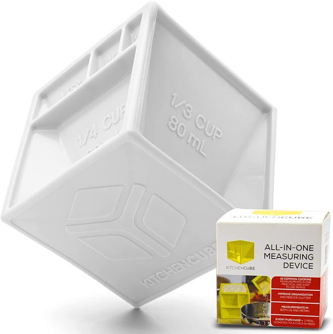 KITCHEN CUBE All-in-One Measuring Cup