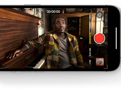 How To Use Cinematic Mode On iPhone 13: Focus, Editing Videos, & More
