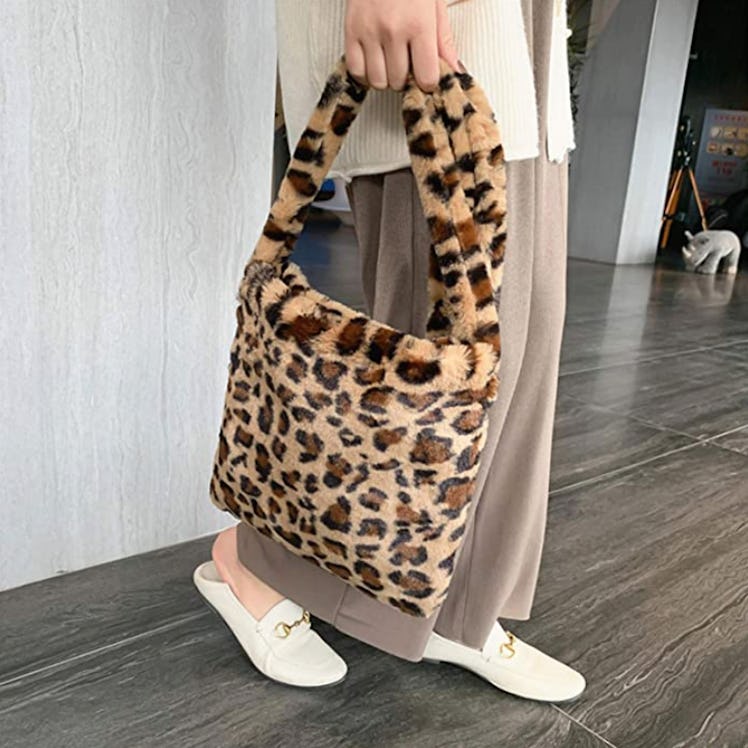 Ovida Leopard Print Faux Fur Tote Bag