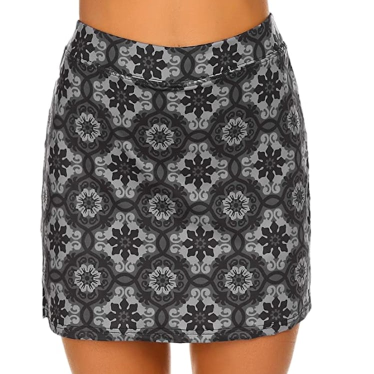 Ekouaer Skort