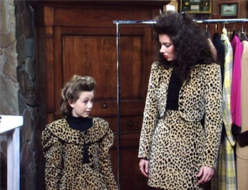 Fran and Gracie in matching leopard outfits, the Nanny