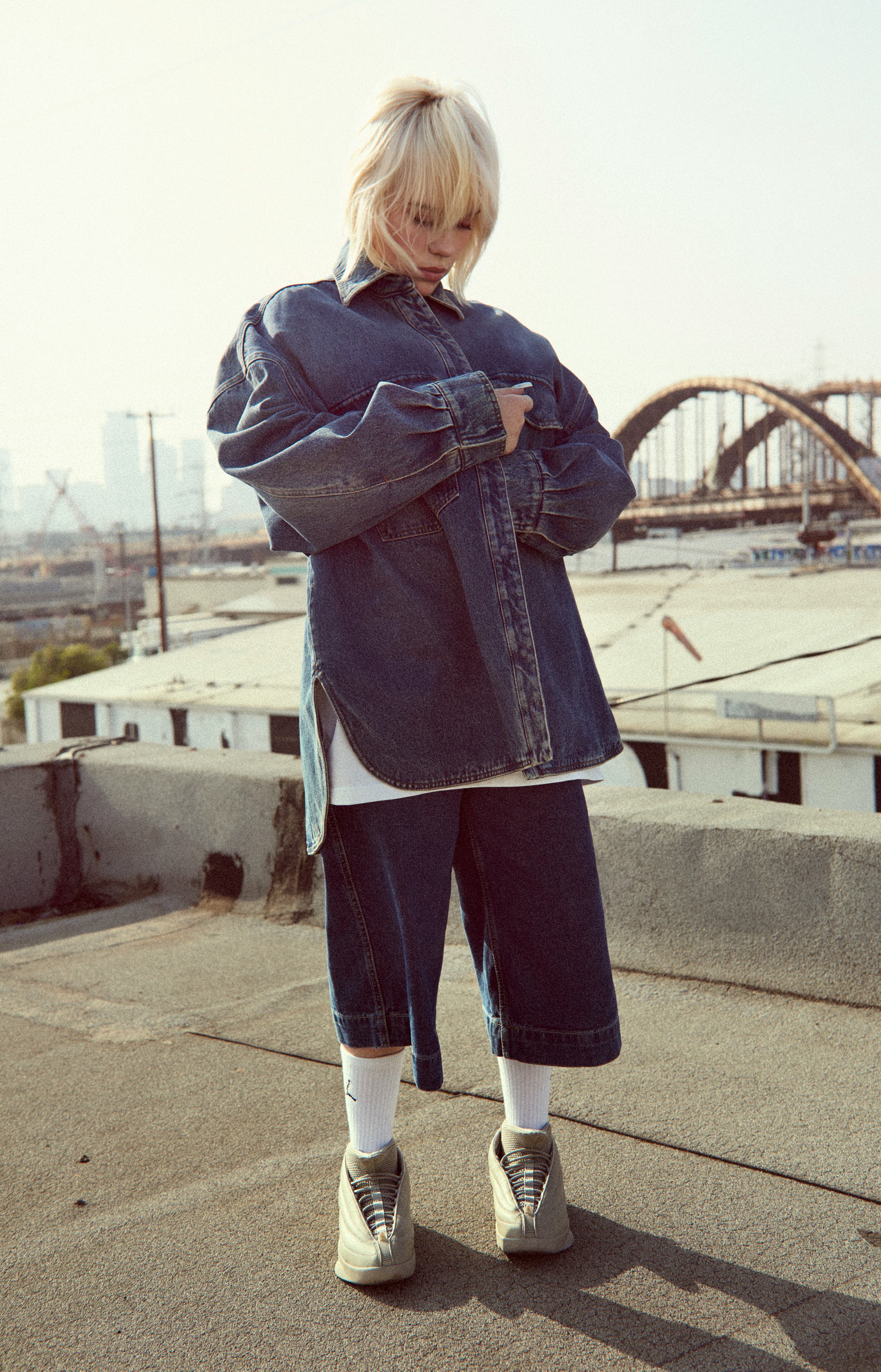 billie eilish nike jordan