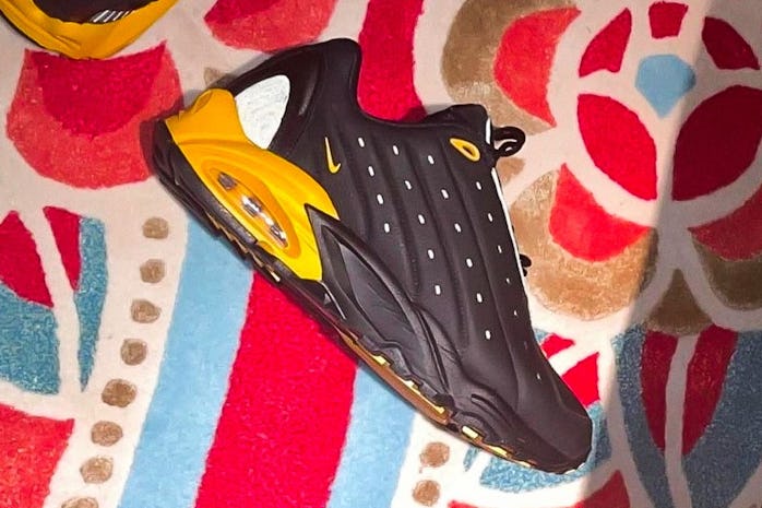 Drake's Nike Hot Step Air Terra sneaker in "Black/Yellow"