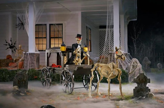 Halloween decoration; Skeleton driving carriage with skeleton horse