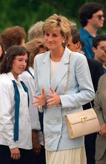 Status symbol: Princess Diana and her handbags – Lux Second Chance