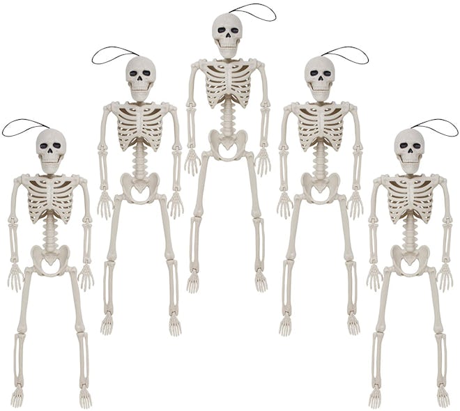 Pack of five skeletons; Halloween decorations