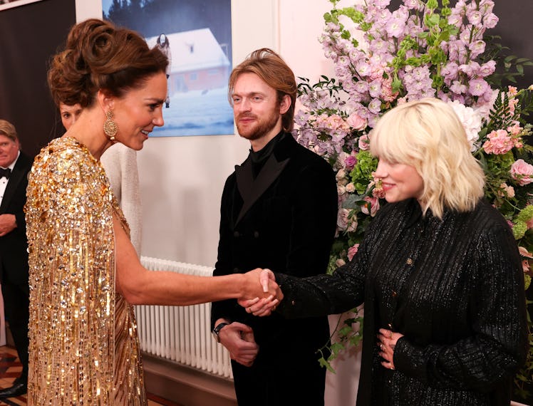 Kate Middleton meeting Billie Eilish at the 'No Time to Die' premiere