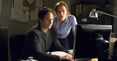 Fox Mulder (David Duchovny) and Dana Scully (Gillian Anderson) in The X Files.