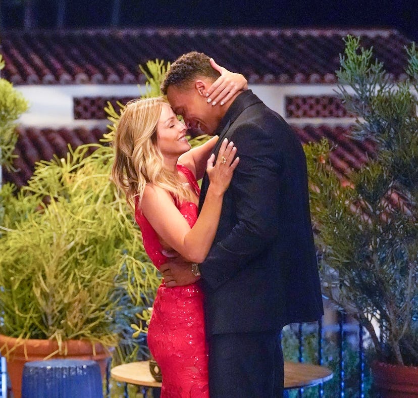 Here are 9 clues that Clare Crawley and Dale Moss' reported breakup was coming for a while.