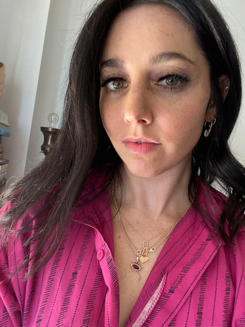 An editor's review of the new Glamnetic magnetic lashes and color-changing press-on nails.