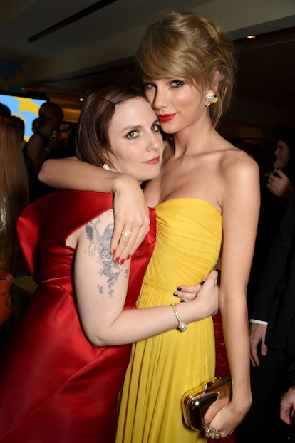 Lena Dunham and Taylor Swift at the 2015 Grammy Awards