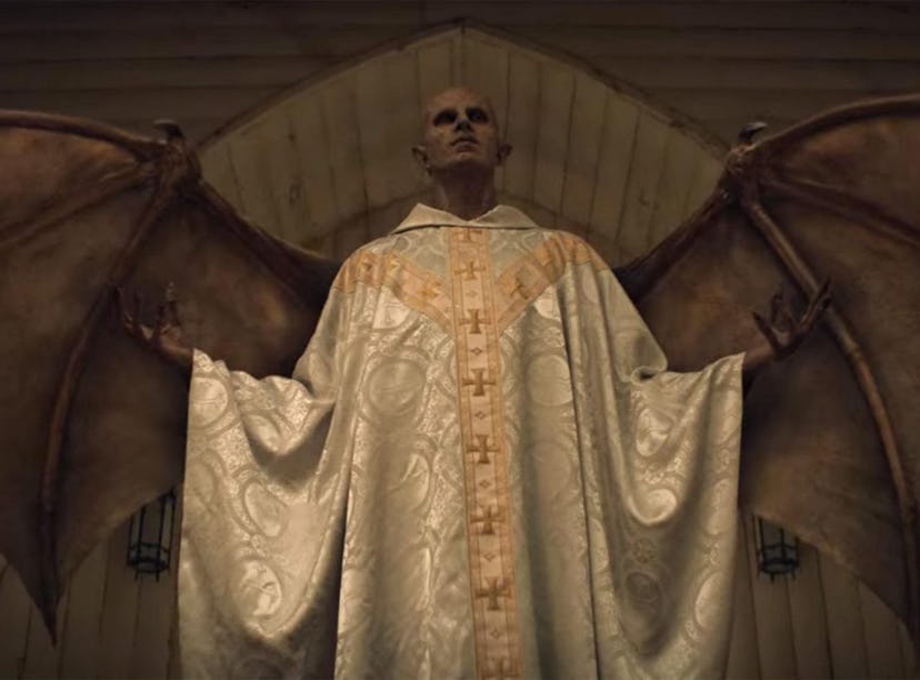 'Midnight Mass' has a lot of similarities with 'American Horror Story: Double Feature.'