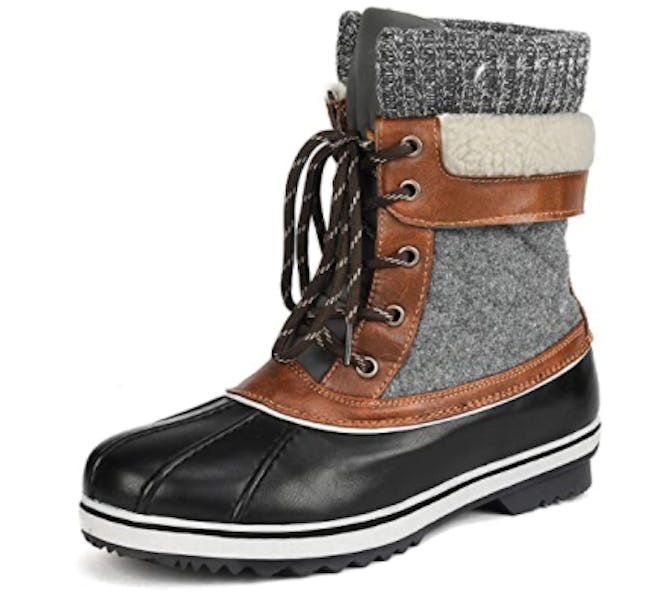 This DREAM PAIRS option is a fan-favorite on Amazon, making it one of the best duck boots for women.