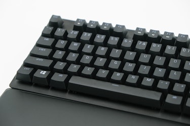 Review: 8000Hz is overkill in the Razer Huntsman V2 TKL mechanical gaming keyboard.