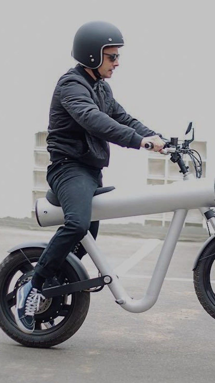 An e-bike that looks like a pipe from Sol Motors that is now available for pre-order. Electric bikes...