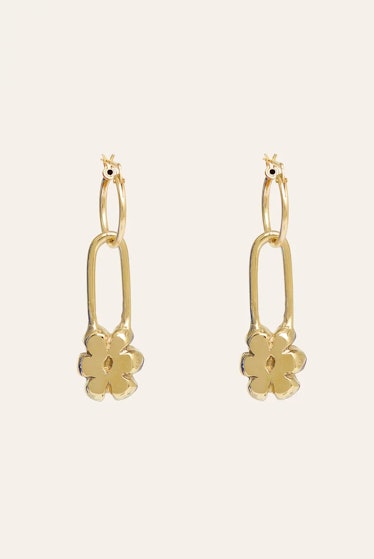 Yam's gold flower pin earrings. 