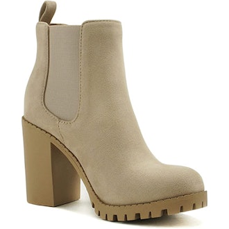 20 Cute Fall Boots On Amazon