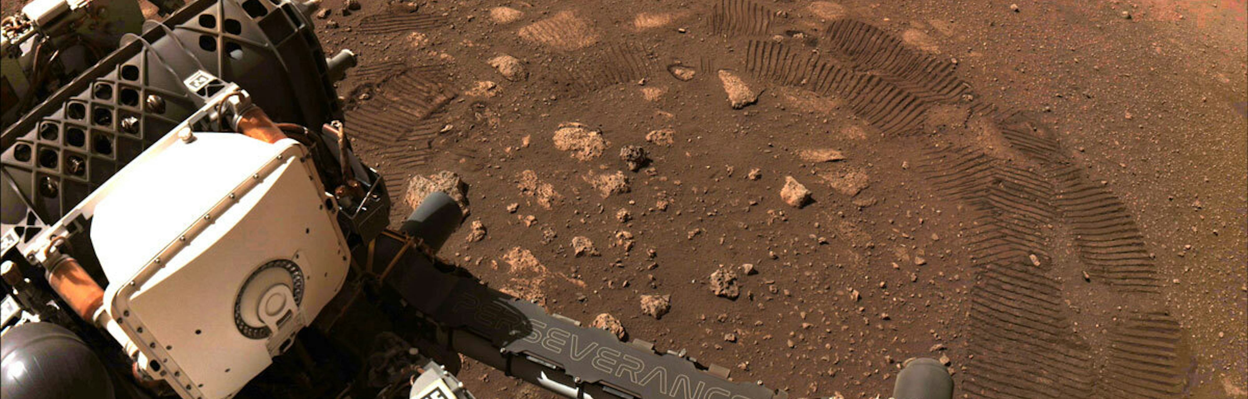 Mars rover makes history and collects rocks for 2030s human retrieval