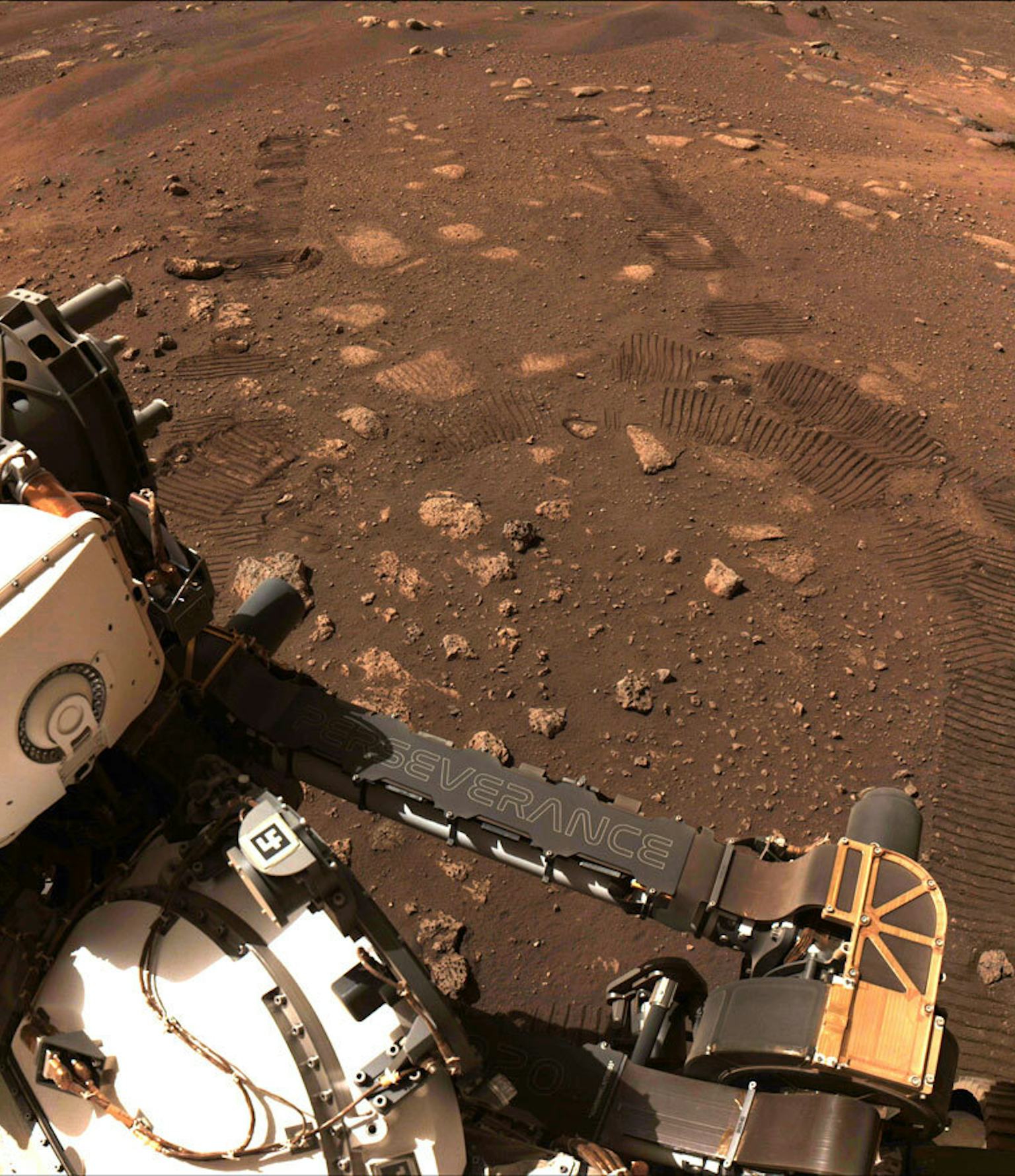 Mars rover makes history and collects rocks for 2030s human retrieval