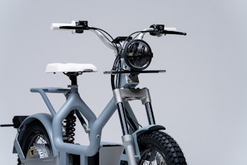 Swedish electric motorbike maker Cake has unveiled its most affordable mopeds to date.