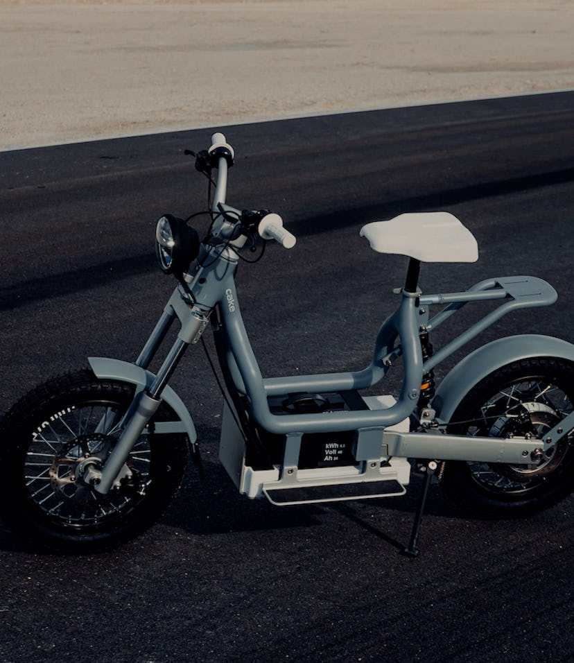 Swedish electric motorbike maker Cake has unveiled its most affordable mopeds to date.