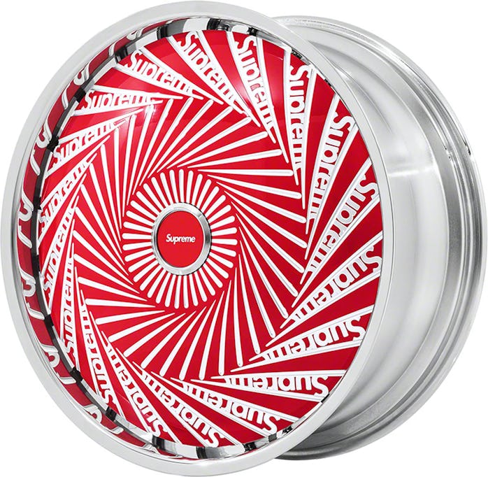 Supreme x Dub aluminum spinning rims