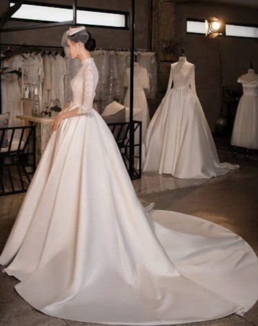 Jasmine Tookes’ Wedding Dress Was Inspired By Grace Kelly