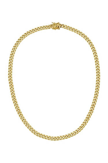 Jennifer Garner’s Gold Chain Necklace Is Her Everyday Staple